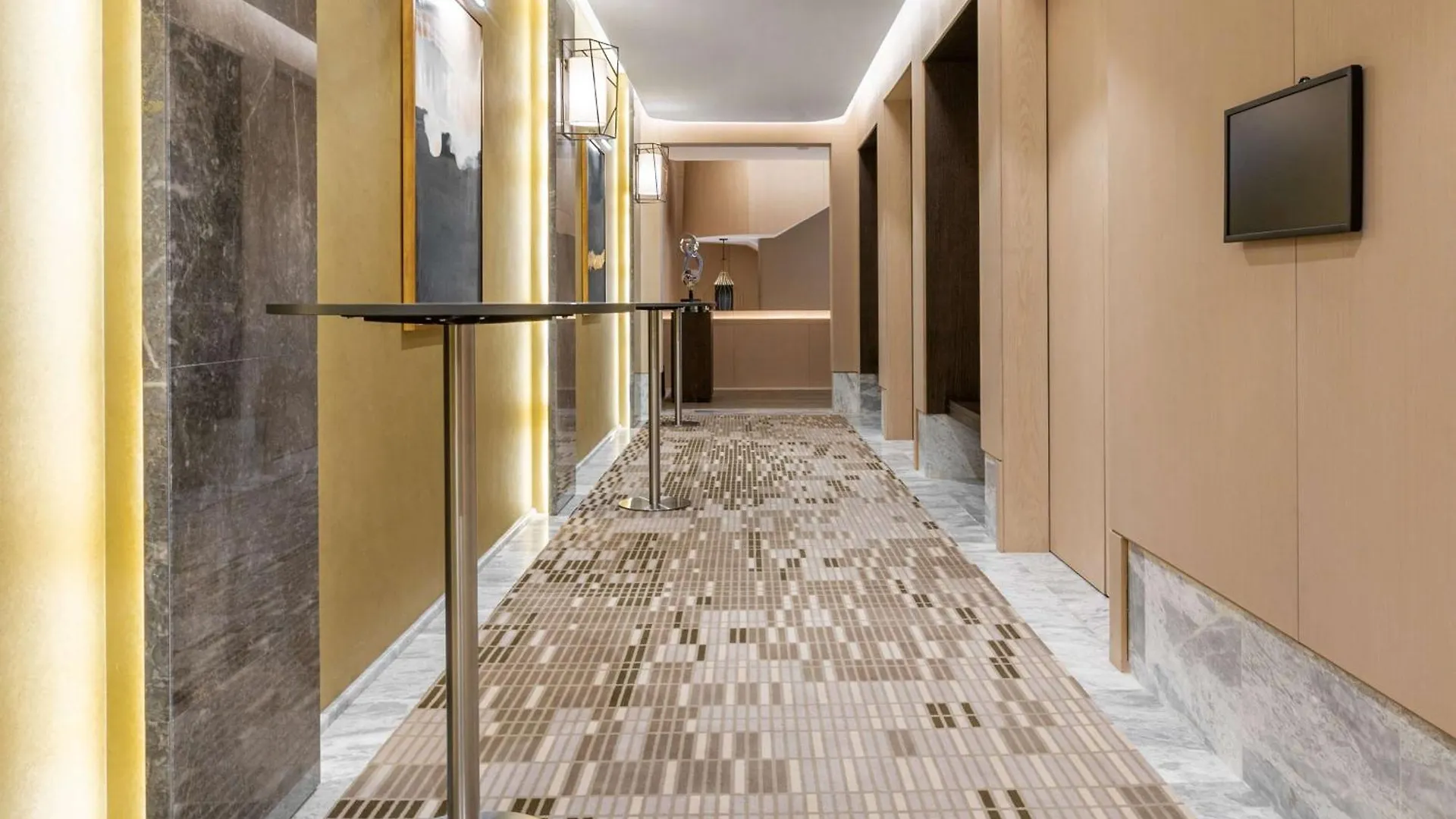 Mansard Riyadh, A Radisson Collection Hotel 5*,